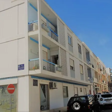 Black&light In Apartment Distrikt Faro