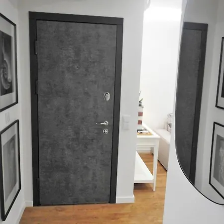 Appartement Black&light In *
